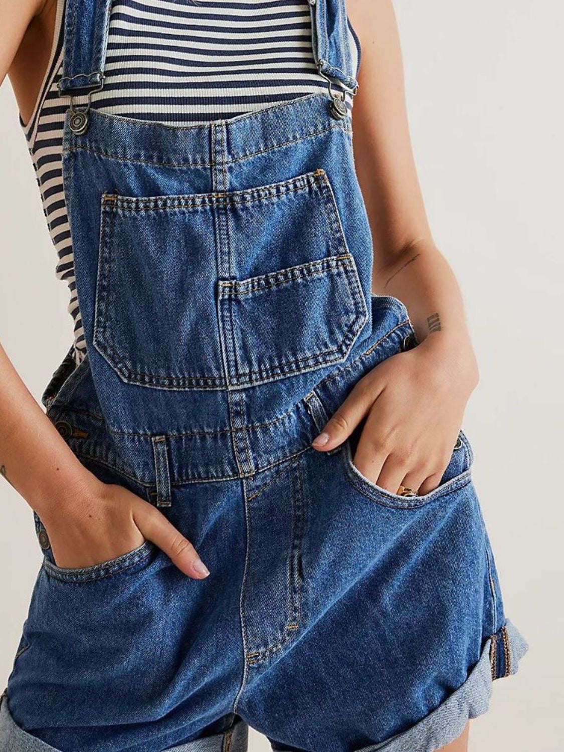 A Day Dreamer’s Denim Short Overalls