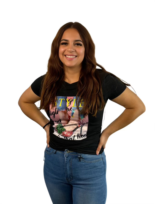 Juniors Graphic Top Style